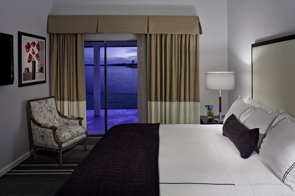 Two-Bedroom Villa Lake View
